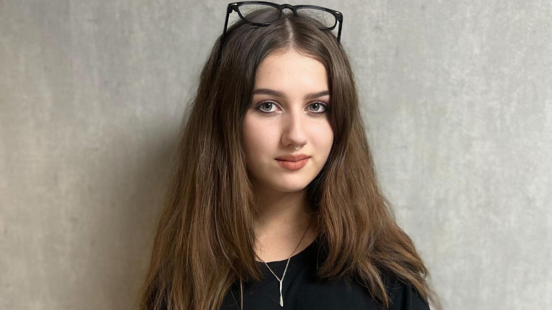 Join AlexiaWhestom Private Chat