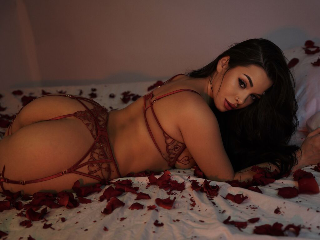 Join BeatriceHill Private Chat