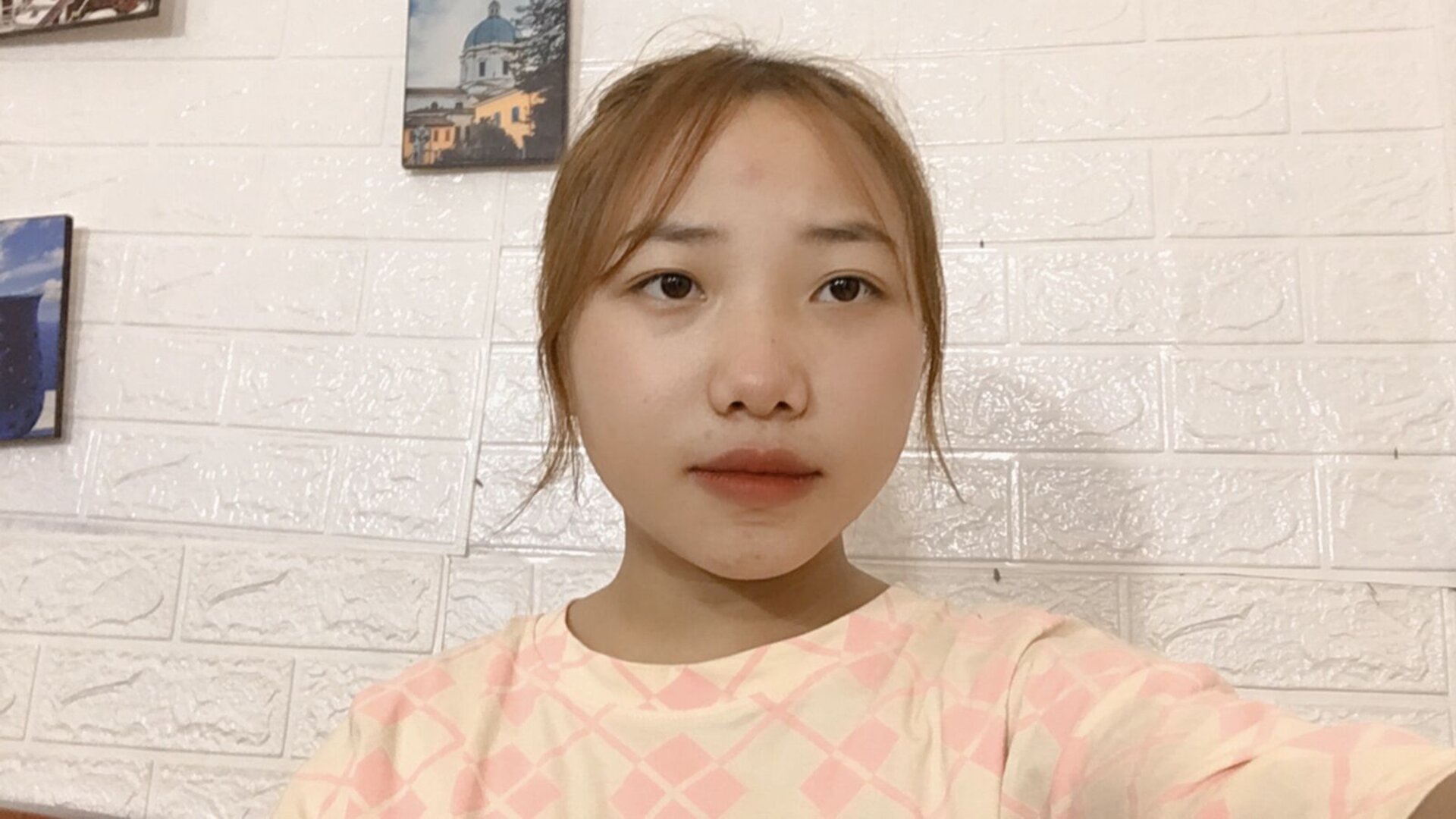 Join CaraRobert Private Chat