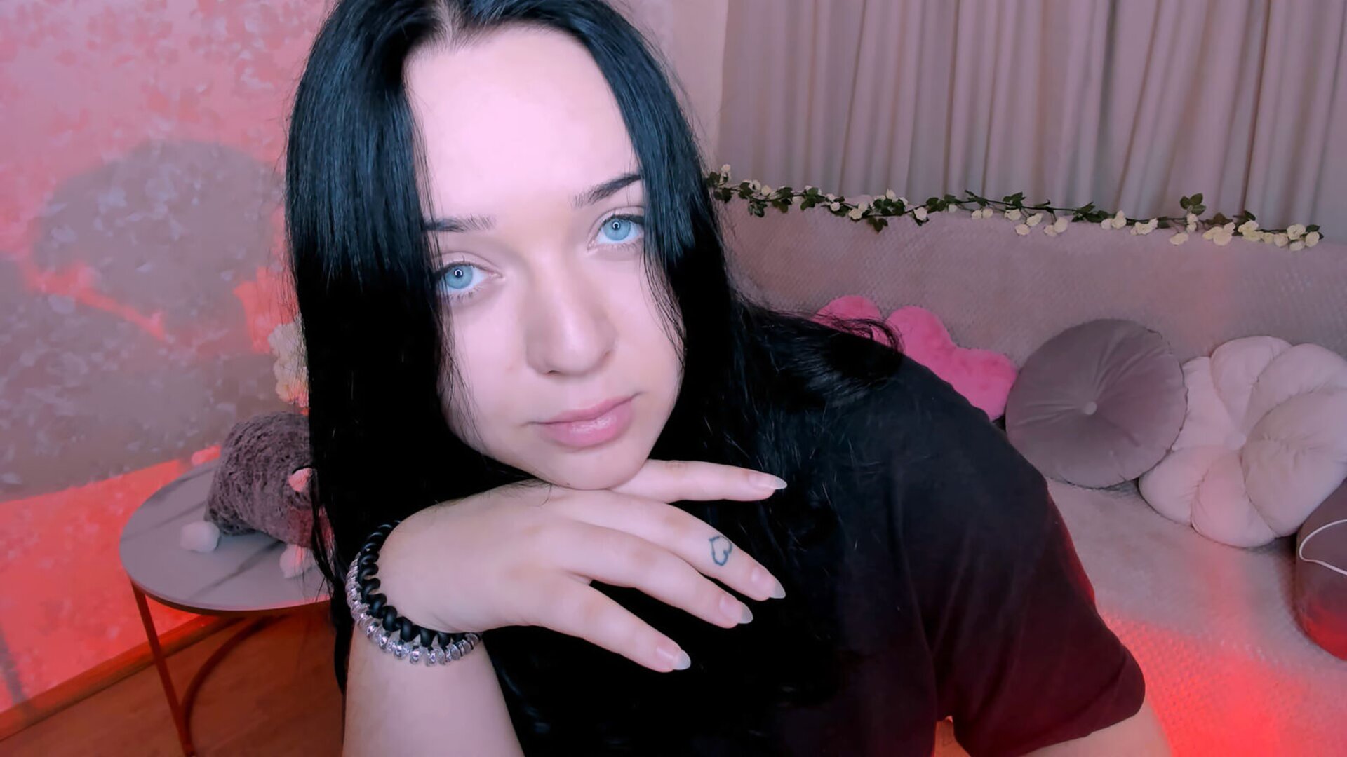 Join CatherineClay Private Chat