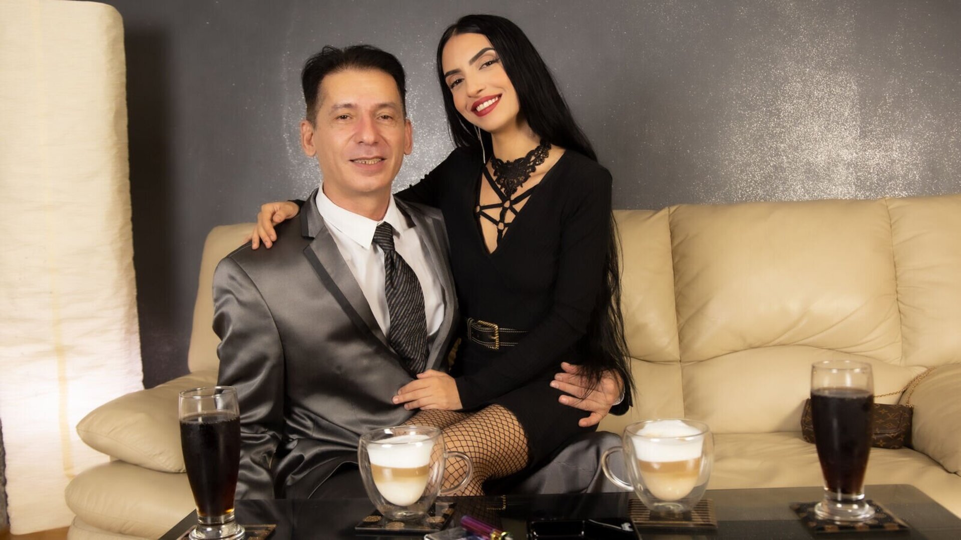 Join ChrysAndRhea Private Chat