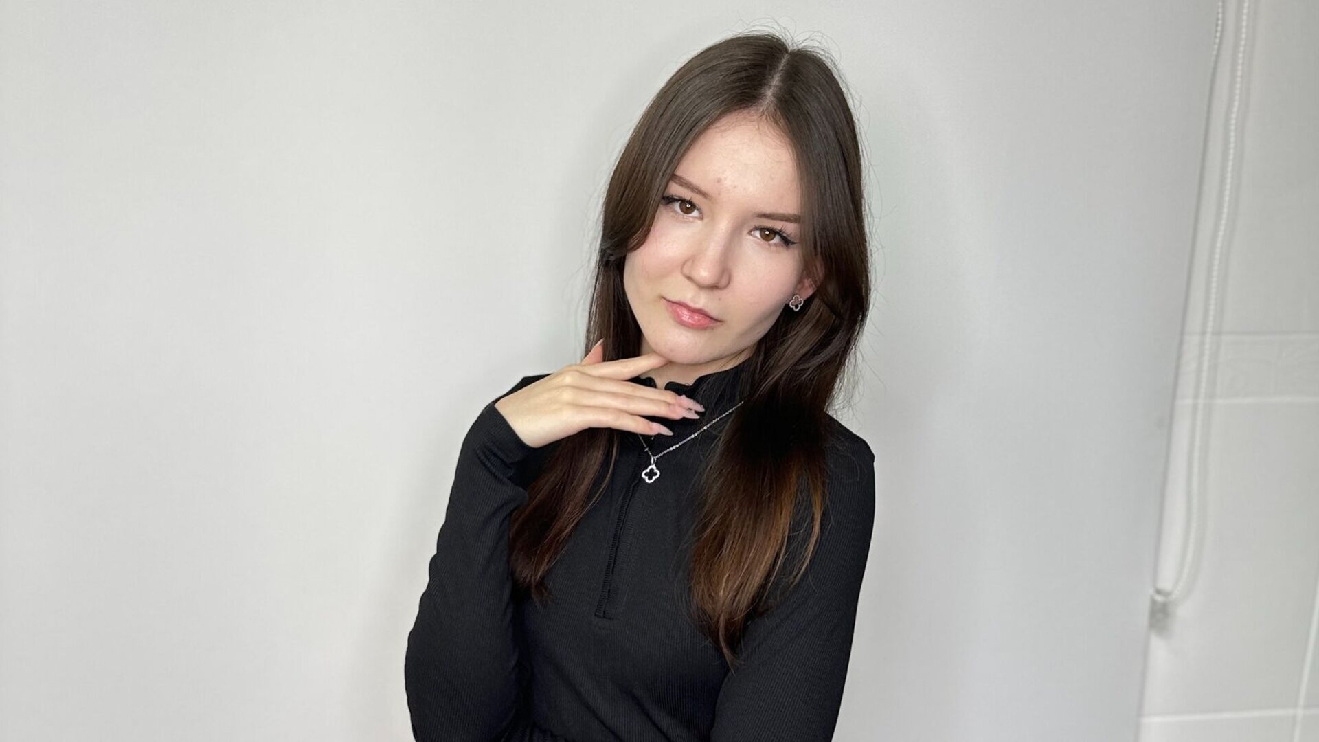 Join ClemenciaArguijo Private Chat