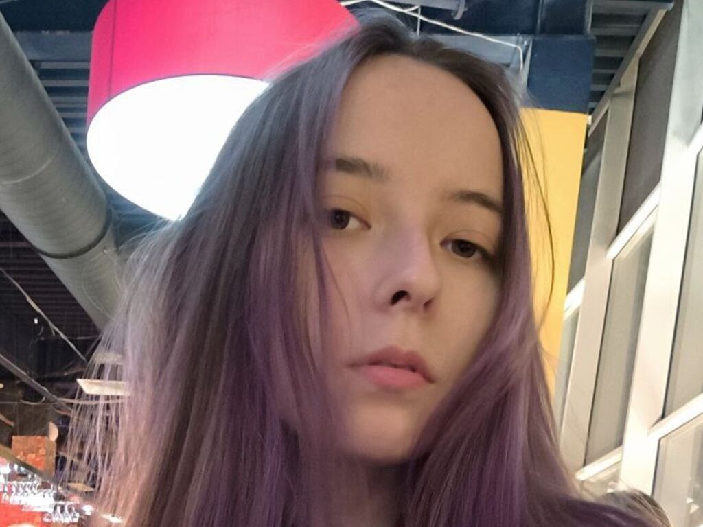 Join DaineWhitting Private Chat