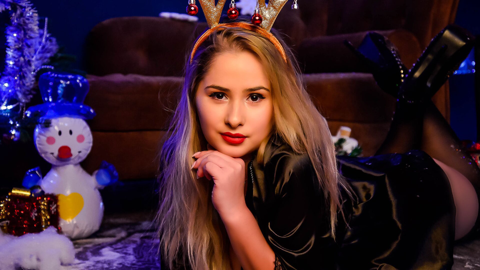 Join EveClark Private Chat