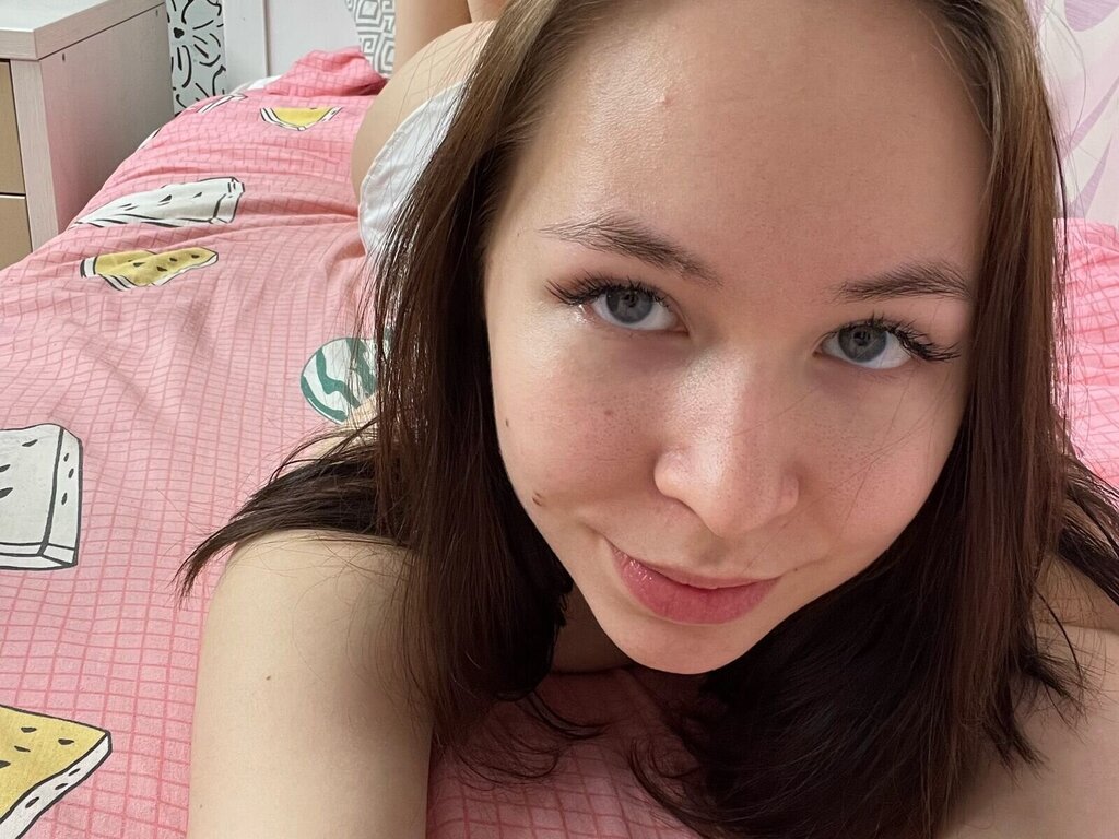 Join GladysDryer Private Chat