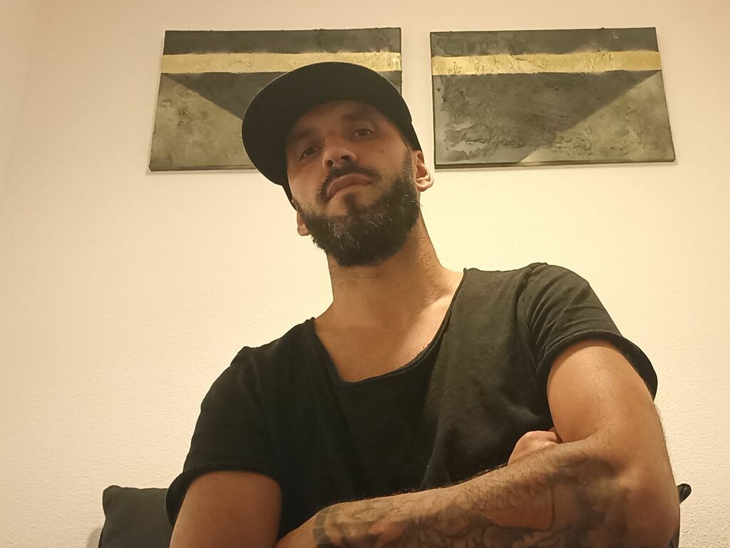 Join JasonOdonell Private Chat