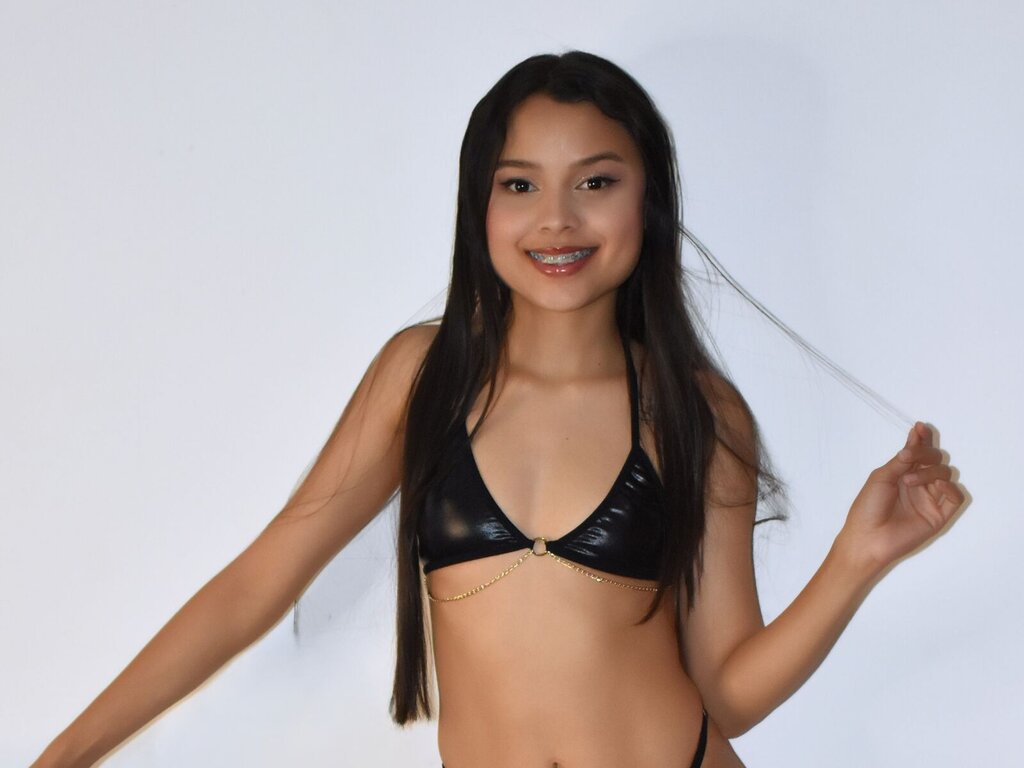 Join JulietaPage Private Chat