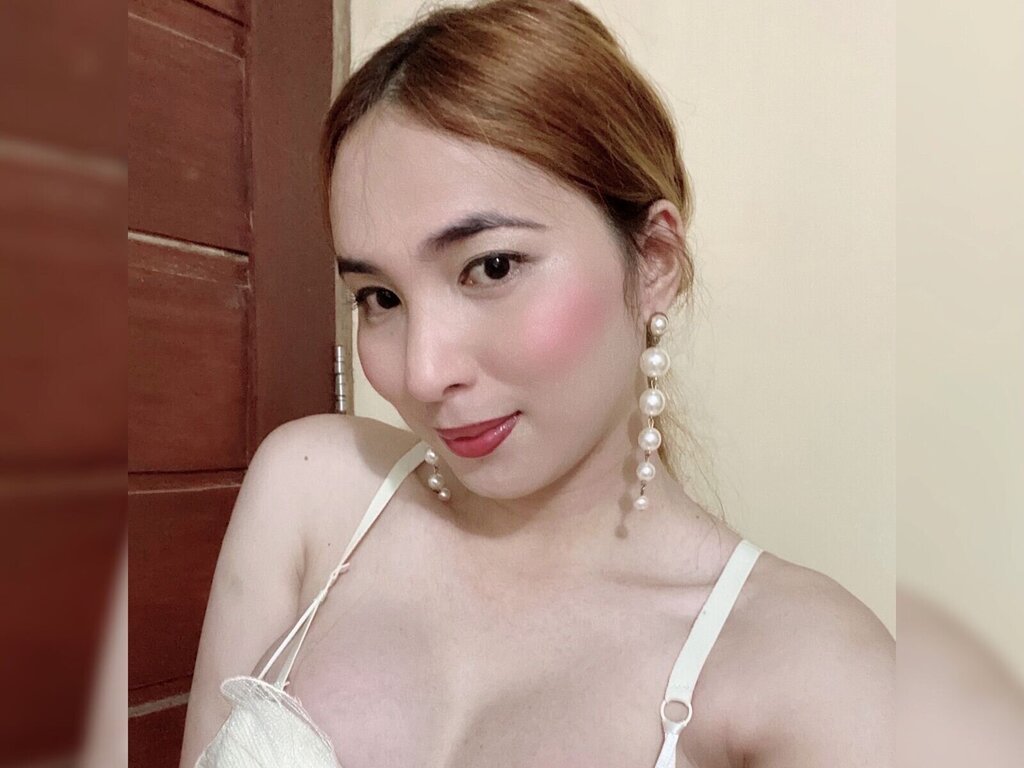 Join KylineAcantara Private Chat