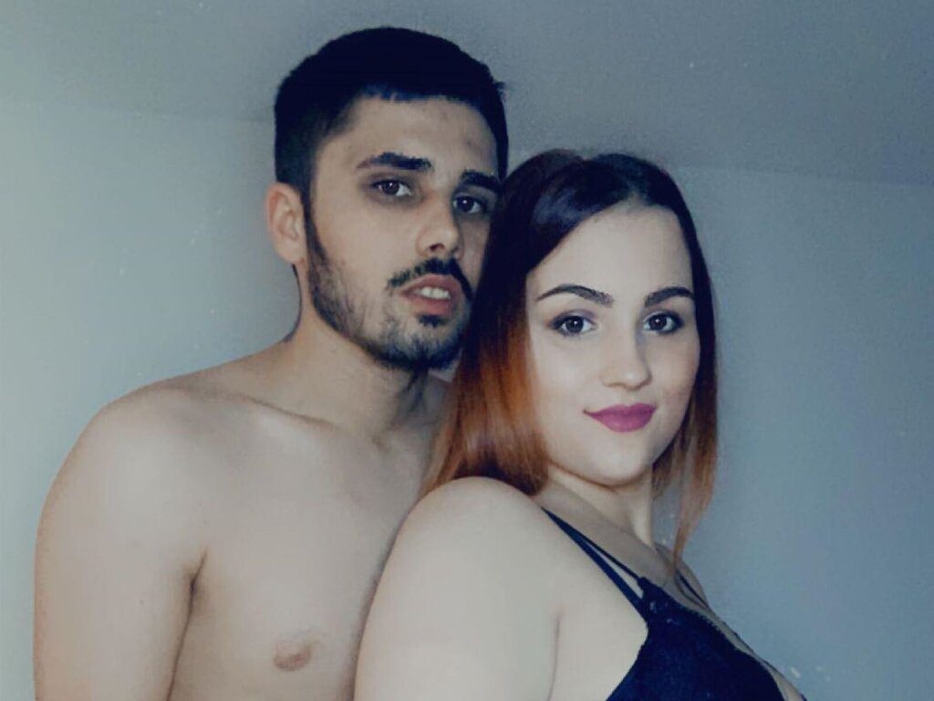 Join MaryAndNin Private Chat