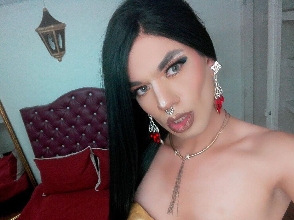 Join MiaCardozo Private Chat