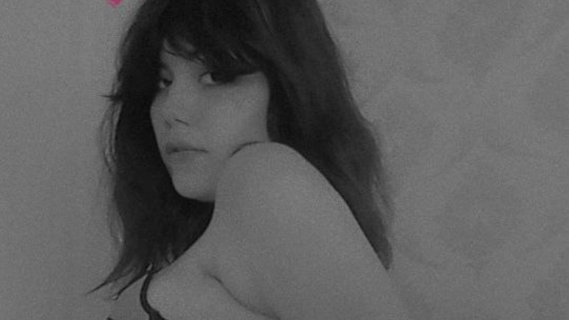 Join MillaSteffi Private Chat