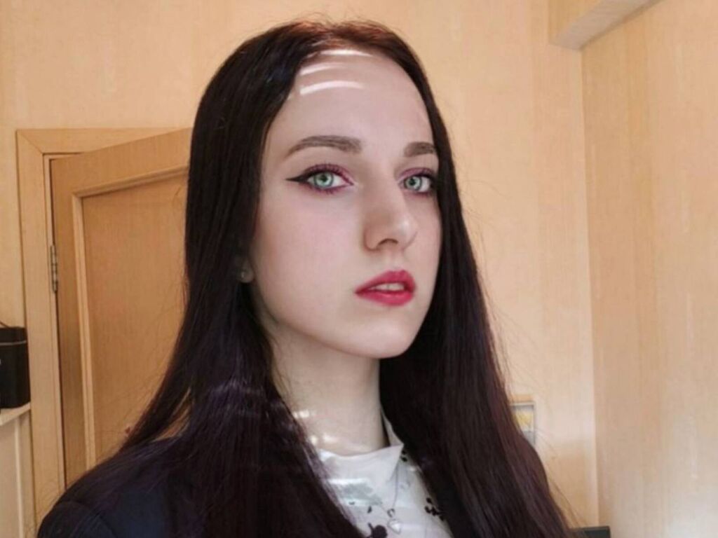 Join OttilieFurness Private Chat