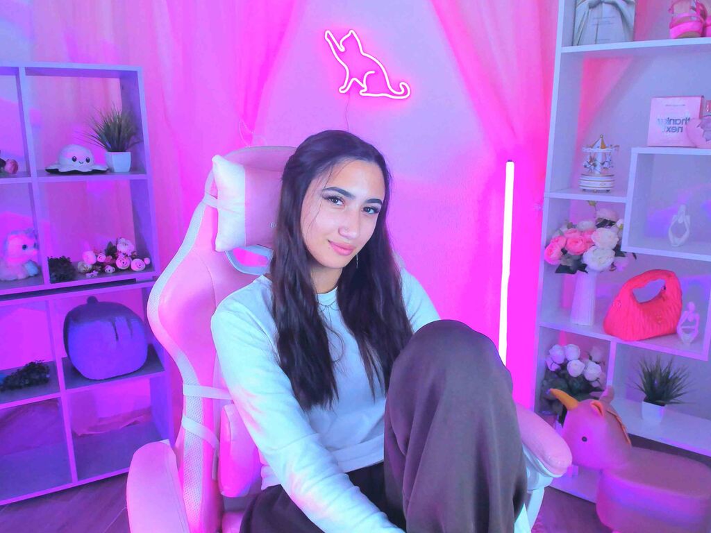 Join RebeccaThornton Private Chat