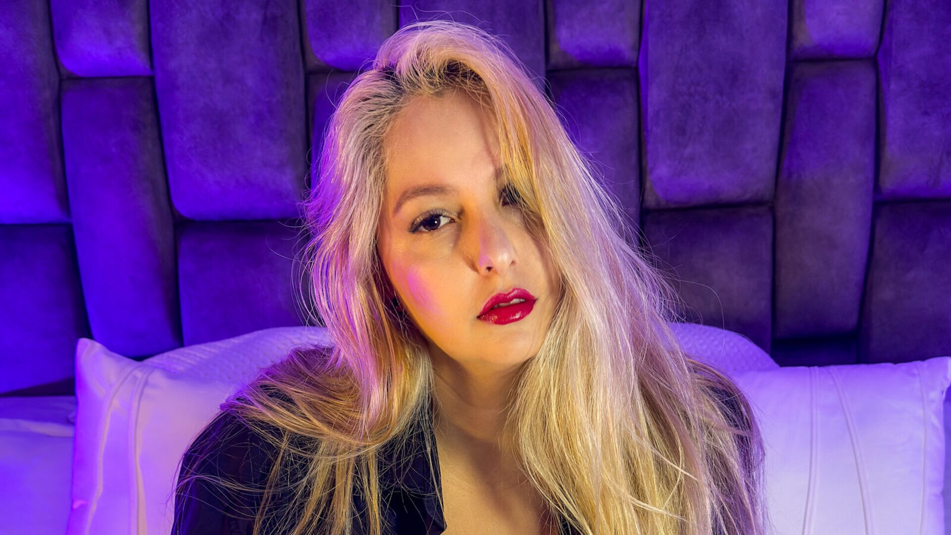 Join RemiKoch Private Chat