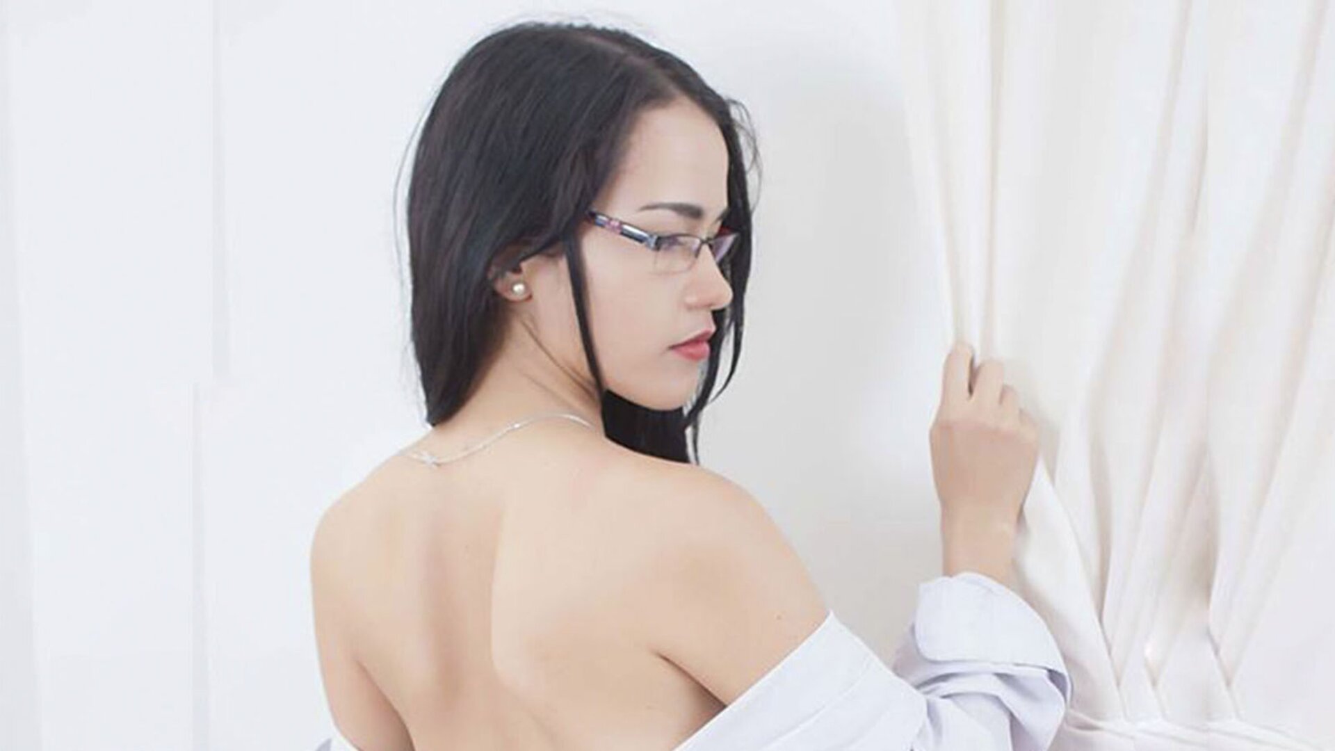 Join SarhaWink Private Chat