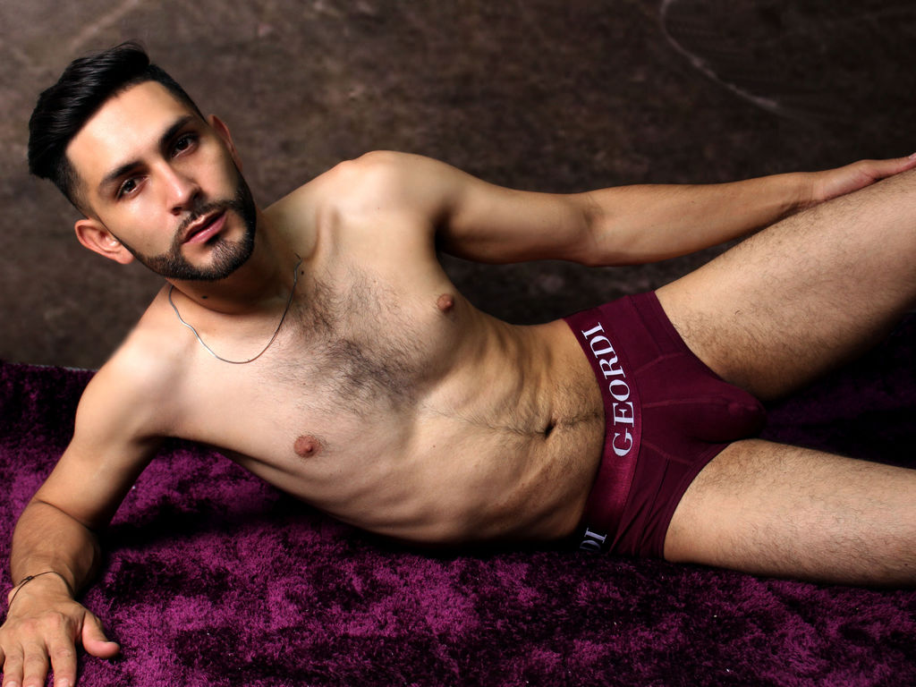 Join STYFEMILARMILAR Private Chat