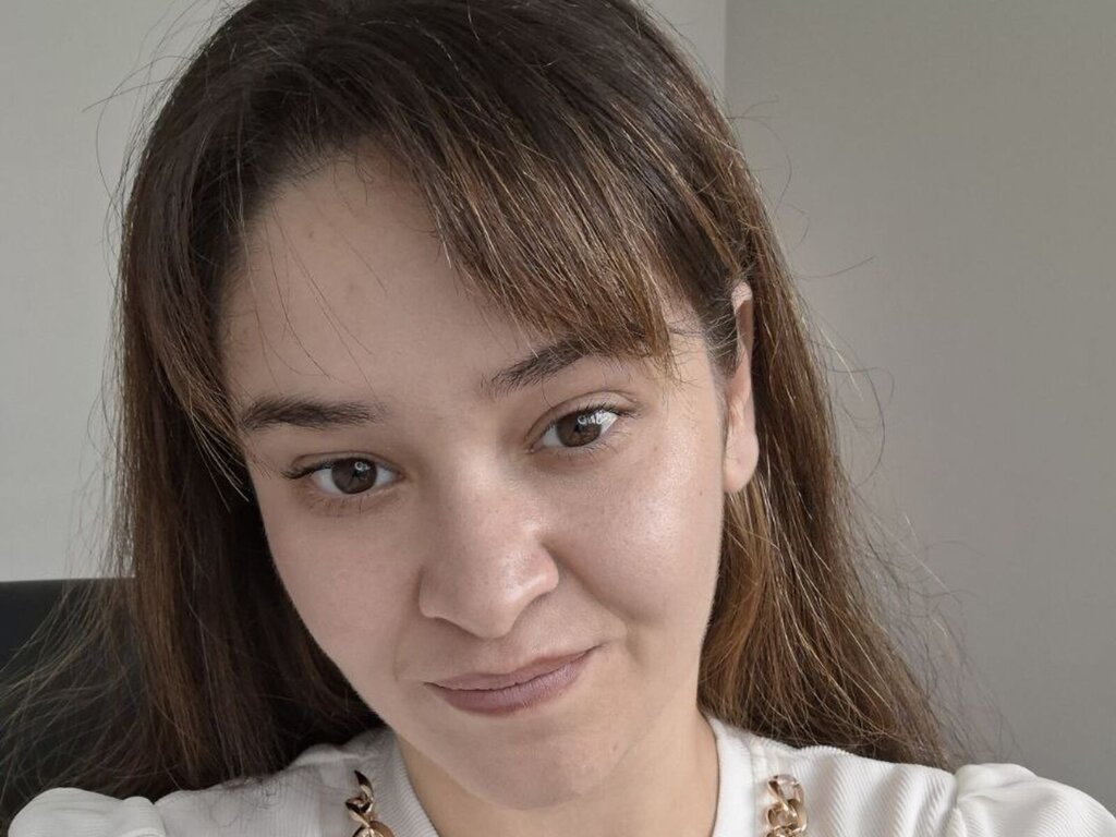 Join ValerieWell Private Chat